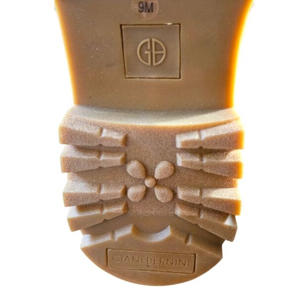 GIANIโBERNINI MAXINE LUGGED SOLE ANKLE BOOTS SIZE 9M - Picture 11 of 16